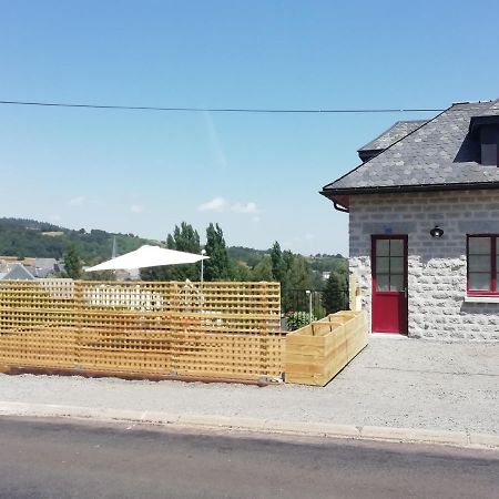 Gite De Granit Noir Besse-et-Saint-Anastaise Zewnętrze zdjęcie