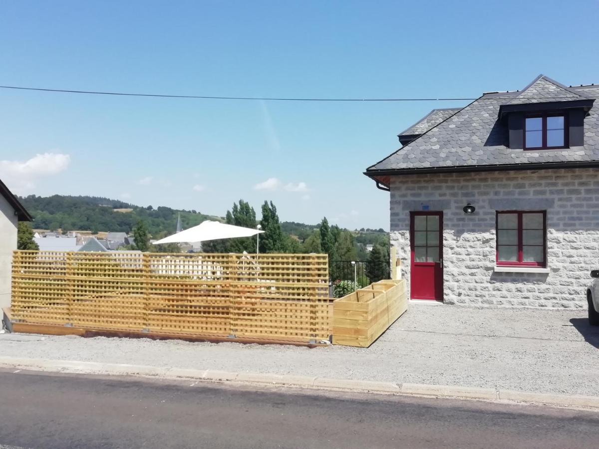 Gite De Granit Noir Besse-et-Saint-Anastaise Zewnętrze zdjęcie